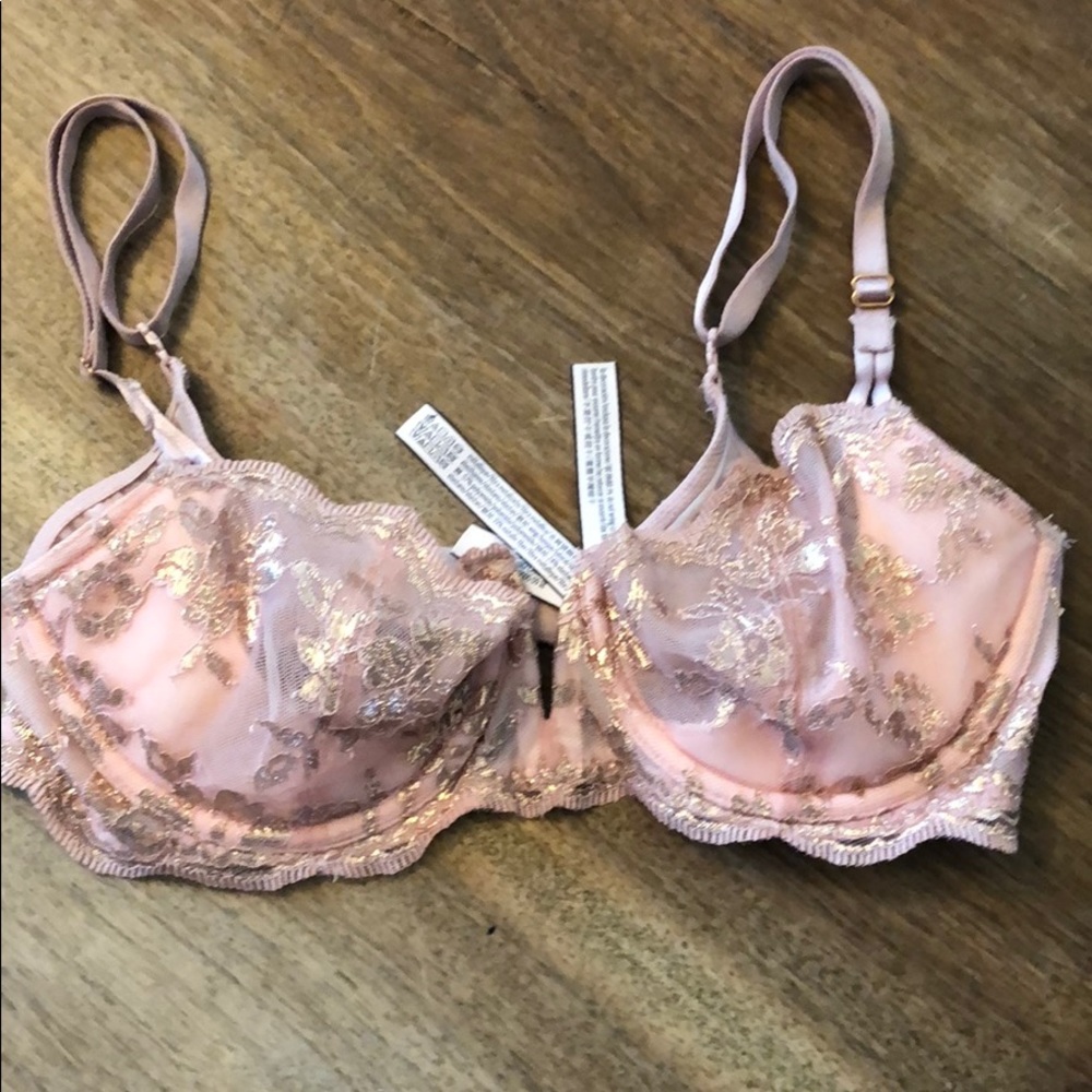 Victoria secret bra
